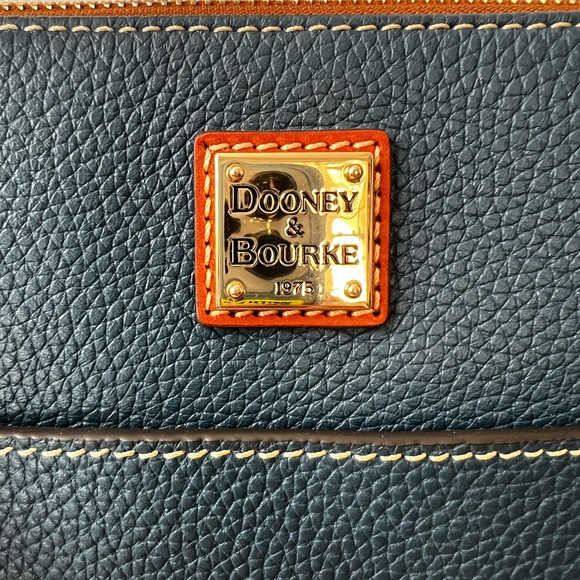 Dooney & Bourke Navy Blue Women's Bag - Picture 2 of 8